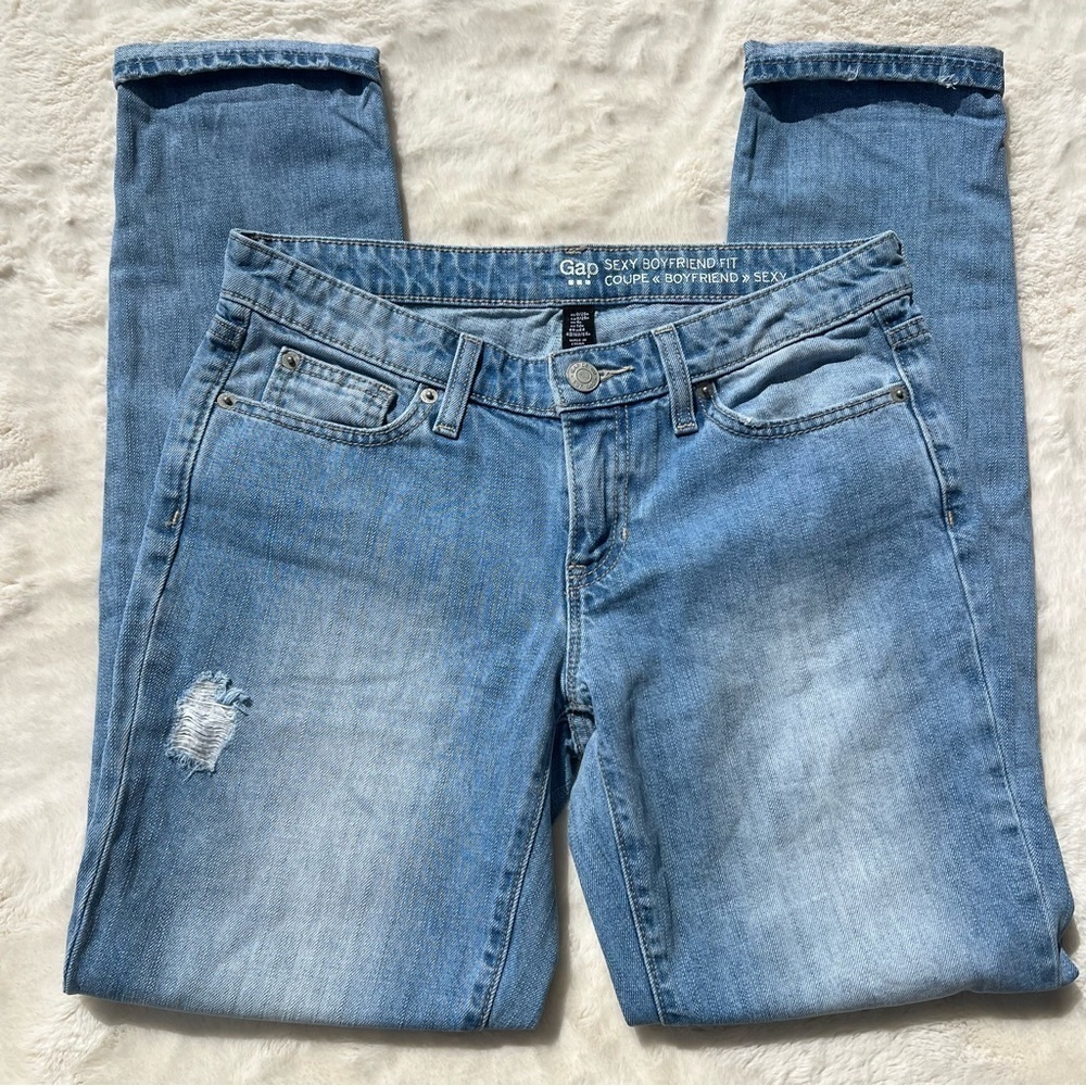 GAP Sexy Boyfriend Fit Distressed Jeans - Picture 3 of 6